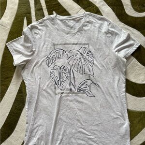Banana Republic Light Gray Leaf Graphic Tee